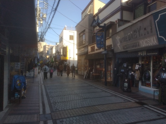 Yokosuka-chuo_dobuita-street_4