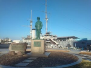 Yokosuka-chuo_mikasa-park_8