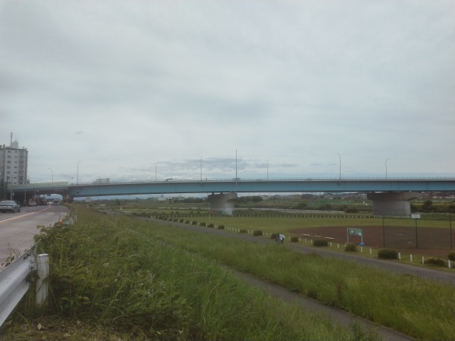 futako-shinchi_tama-river-side